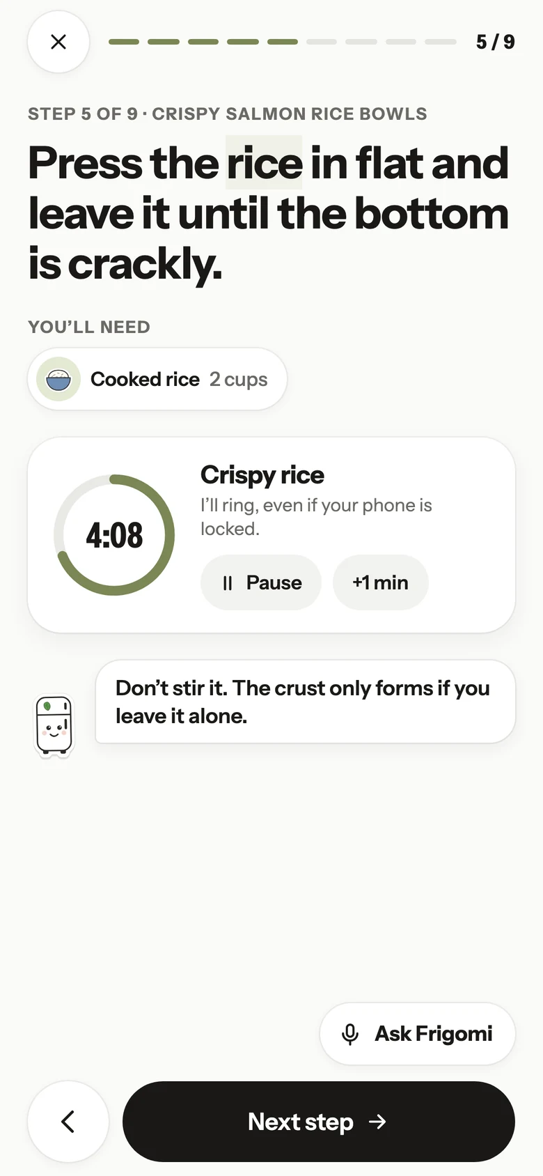 Frigomi cook mode: step 5 of 9 of Crispy Salmon Rice Bowls, with its timer running.